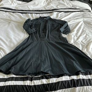 Black Newport News dress size 8